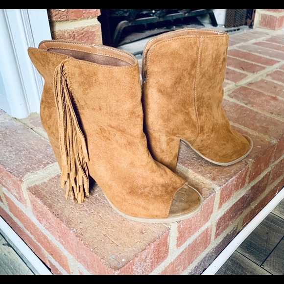 Open toes booties - Picture 2 of 2